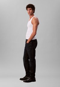 Calvin Klein Jeans SLIM - Répafazonú farmer - sapphire tango