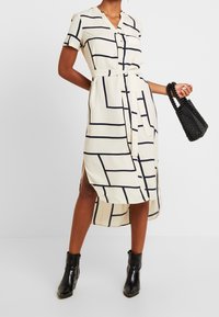 Vero Moda Abito a camicia - light grey