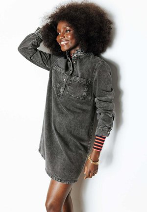 COURTE - Robe en jean - gris