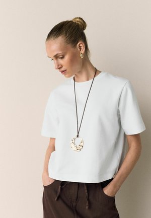 Next, REGULAR FIT - HEAVYWEIGHT SHORT SLEEVE CREW NECK T-SHIRT . - Tričko s potlačou - white