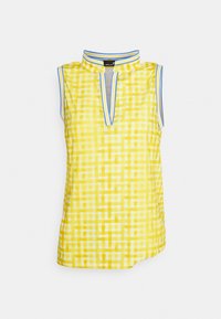 Ärmlös gul topp med ett rutmönster i vitt, en mockkrage och blå-randiga detaljer längs halsen och ärmhålen.