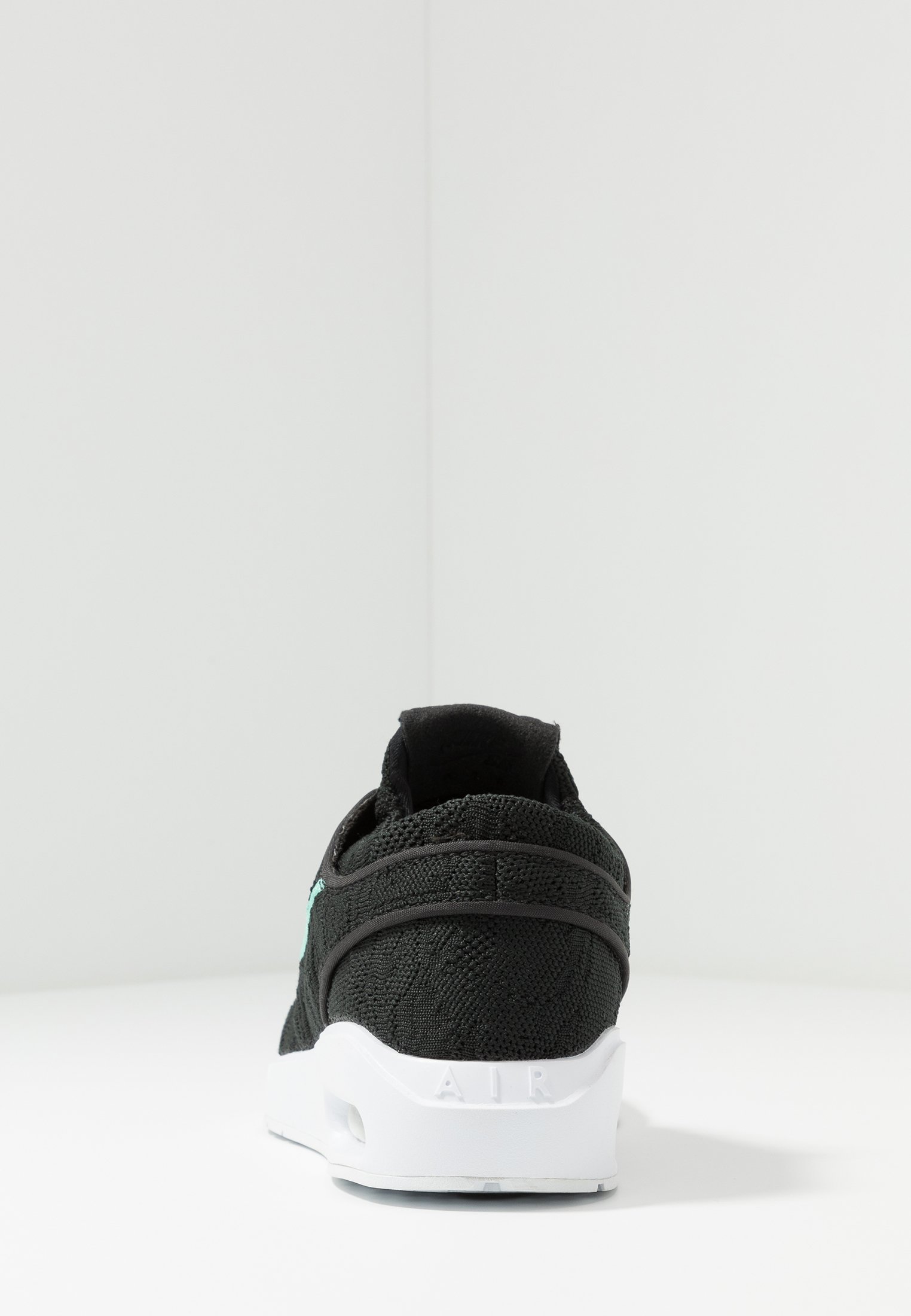 zalando nike sb janoski