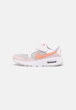 Sneakers - white