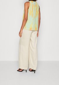 Esprit Camicetta - green