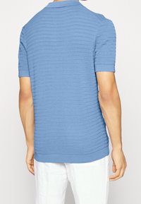 DRYKORN Polotričko - blue