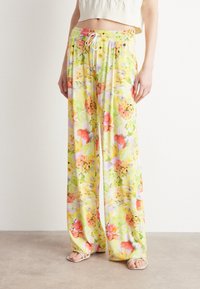 Marc Cain Broek - light yellow