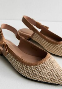 New Look RAFFIA LOOK SLINGBACK FLAT - Slingback ballerina´s - off white
