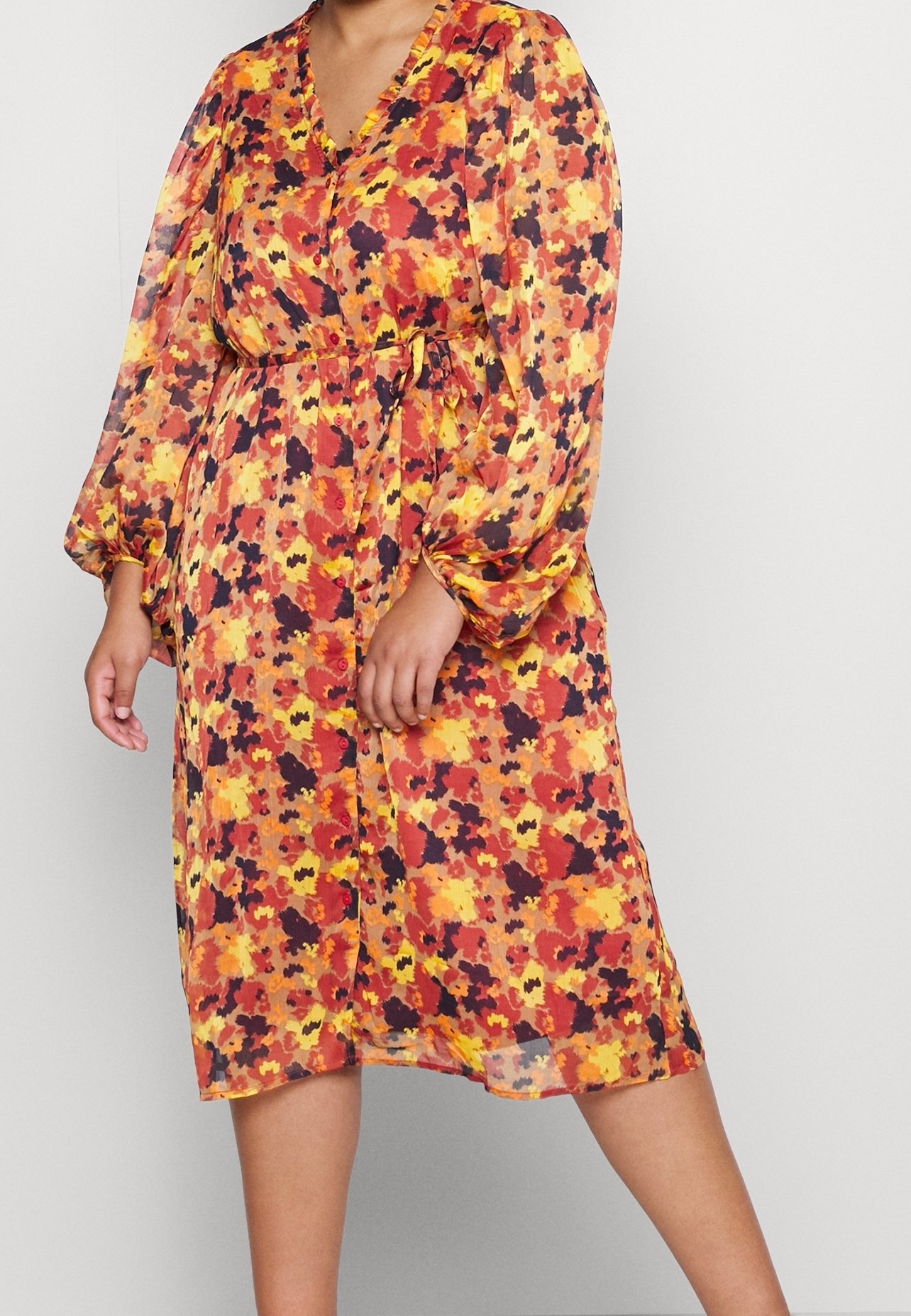 EVOKED VILA Shirt dress - burnt orange denim - (Pre-owned) - Zalando.ie EVOKED VILA Shirt dress - burnt orange denim - (Pre-owned) - Zalando.ie