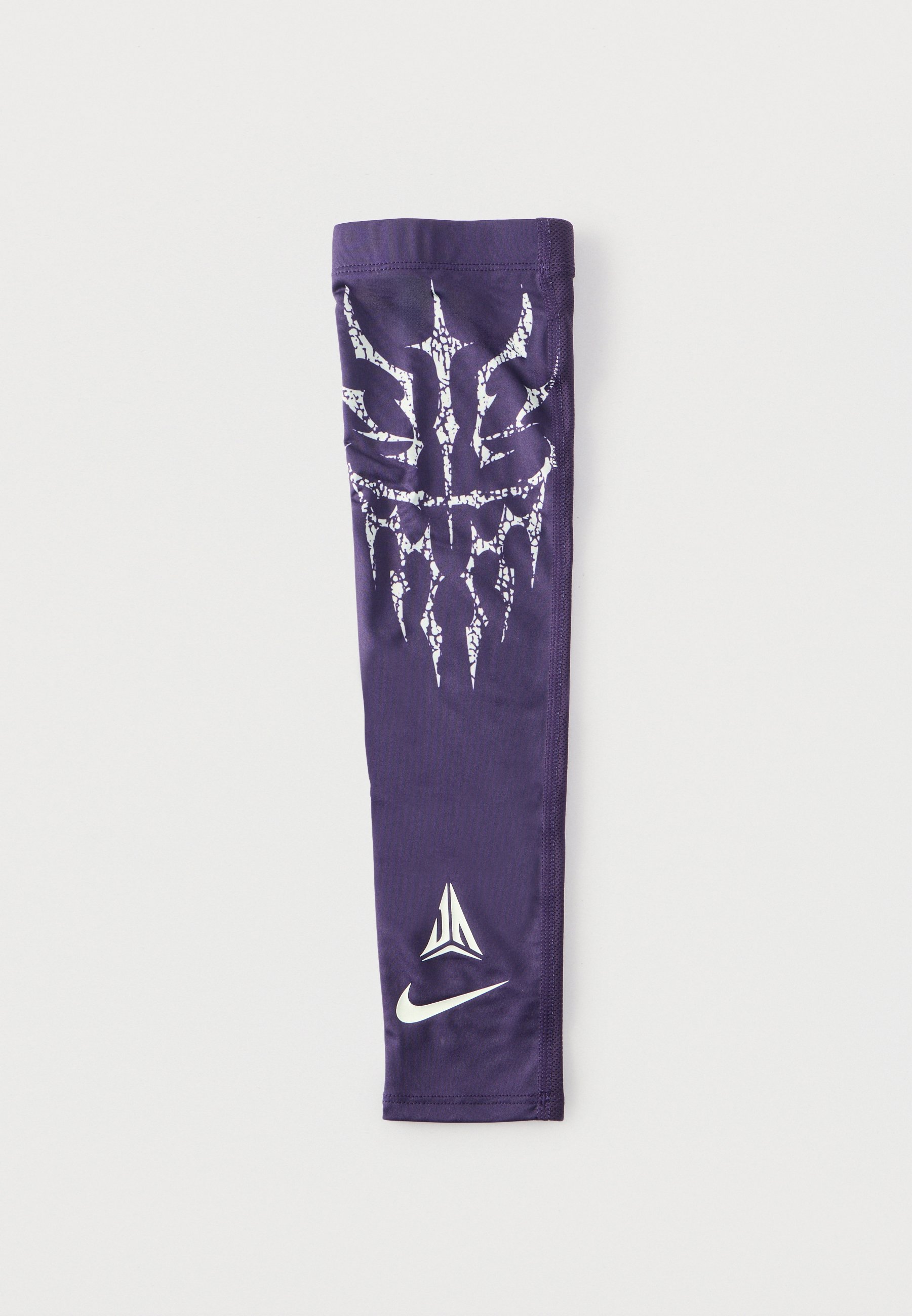 purple nike arm sleeve