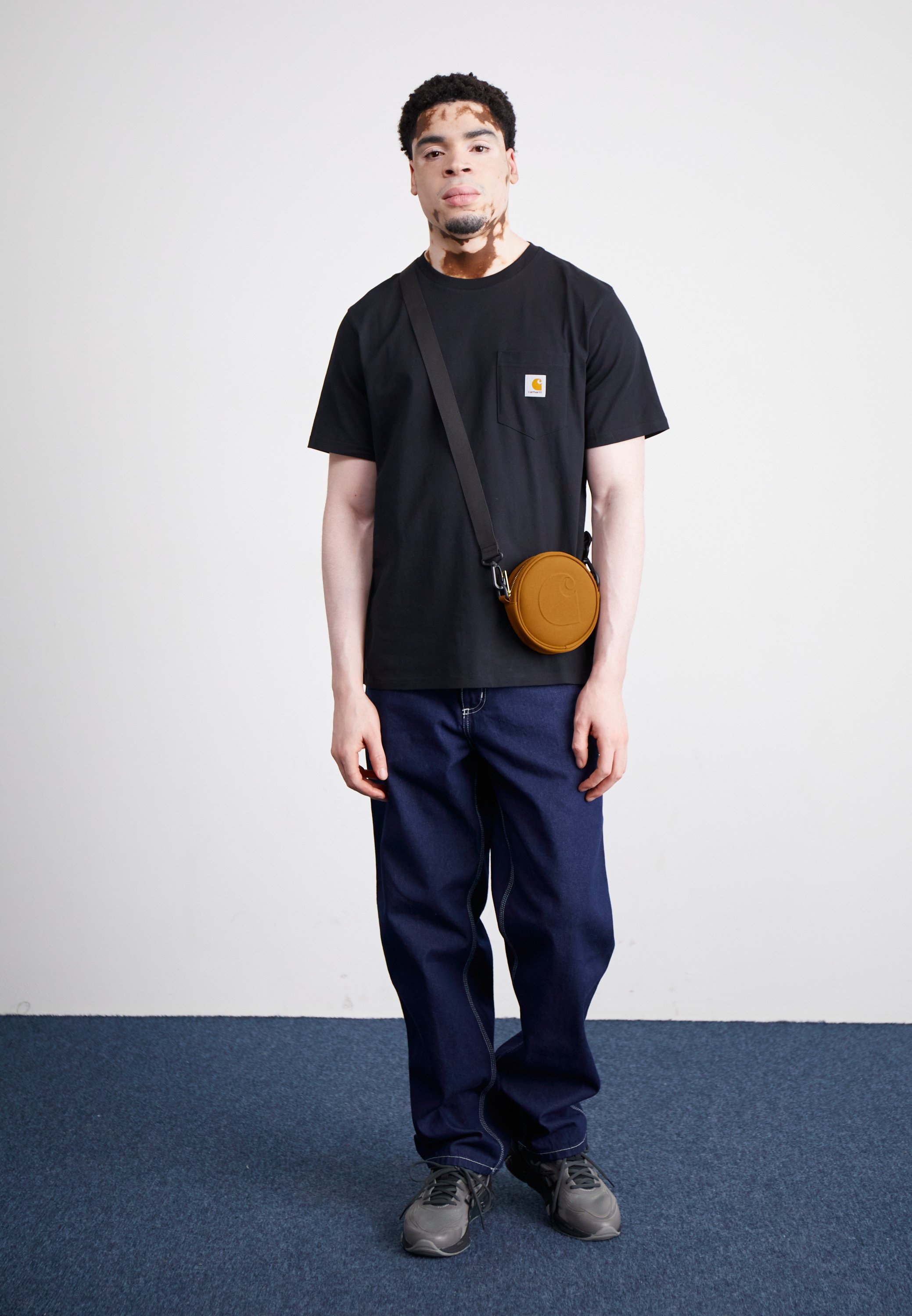 【関税&送料込】Carhartt Wip T-Shirt With Pocket Carhartt WIP S/S Pocket T-Shirt, White | Boutique en ligne