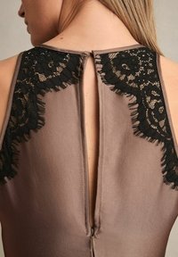 Reiss REGULAR FIT-ANAIS DRAPE TRIM - Gallakjole - mocha brown