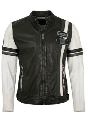 Schwarze Lederjacke mit weißen Ärmeln, vertikalem weißen Streifen, Reißverschlusstaschen und Aufnähern mit der Aufschrift "Vintage" und "First Class".