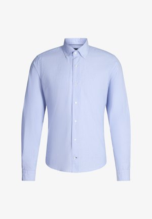 Blau-weiß gestreiftes Hemd mit Knöpfen, langen Ärmeln, klassischem Kragen und abgerundetem Saum. Der Stoff wirkt glatt und leicht.