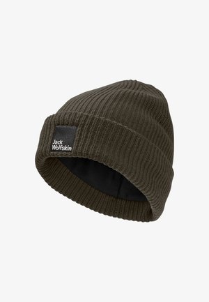 Beanie muts in donkergroen, ribbelstructuur, met een zwarte binnenkant en een vierkant zwart etiket met de tekst "Jack Wolfskin" aan de voorkant.