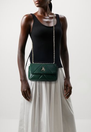 Patrizia Pepe, Sac bandoulière - green