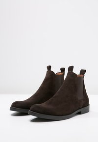 Zign Kotníkové boty - dark brown