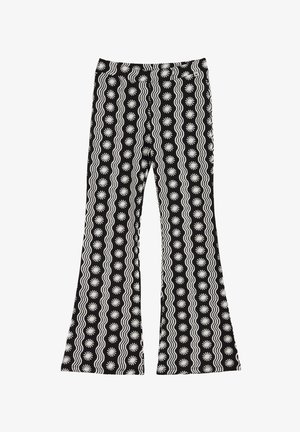 Mustad flared-püksid valgete lainete ja päikesekiirte mustriga; valmistatud pehmest kangast, millel on elastne vöökoht; sile tekstuur ja detailne disain.