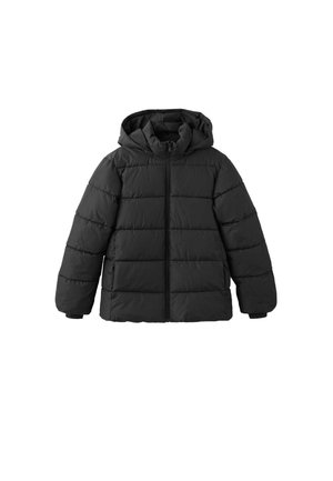 Veste matelassée noire avec capuche, fermeture éclair intégrale à l’avant et coutures matelassées horizontales, conçue pour temps froid.