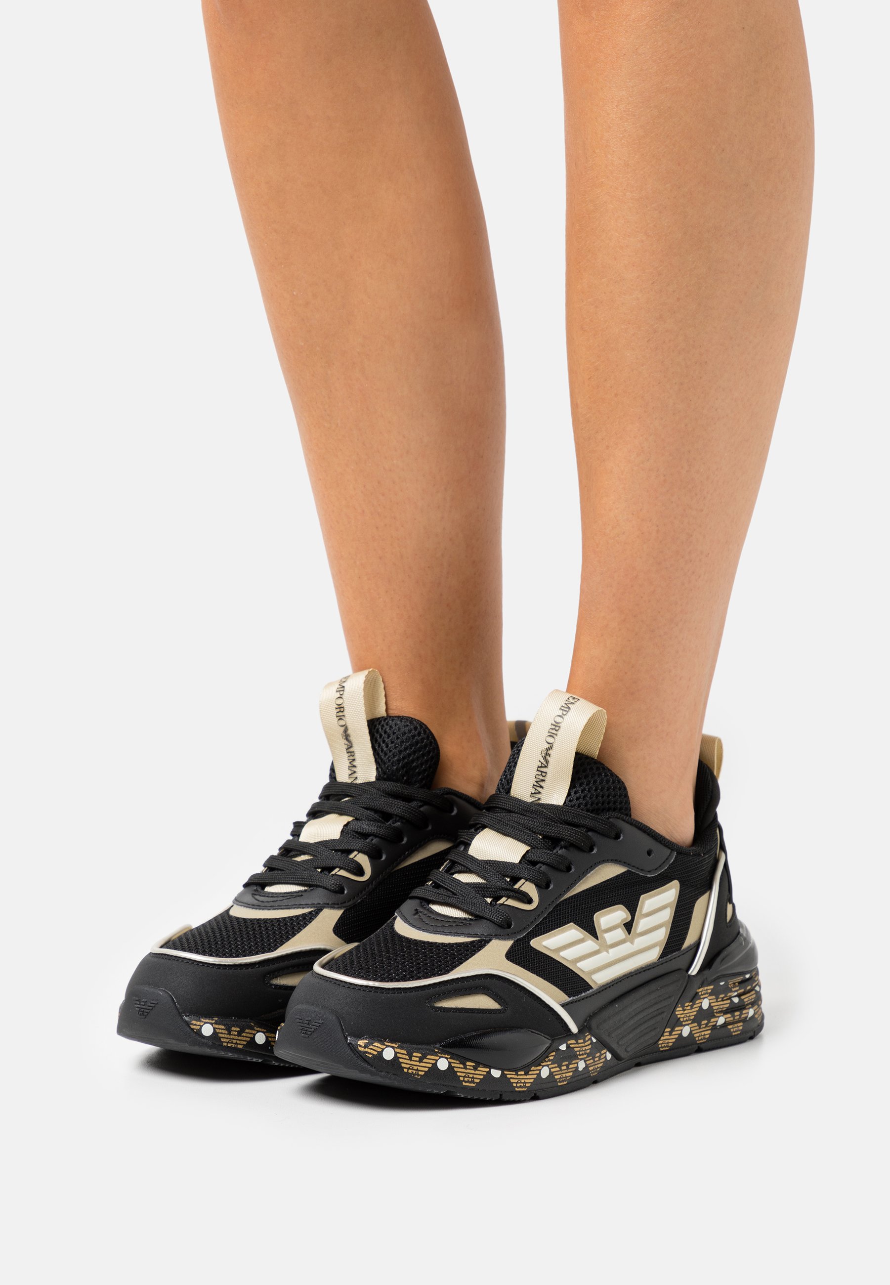 ea7 racer trainers