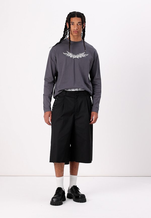 STUDDED GOLIATH UNISEX - Shorts3