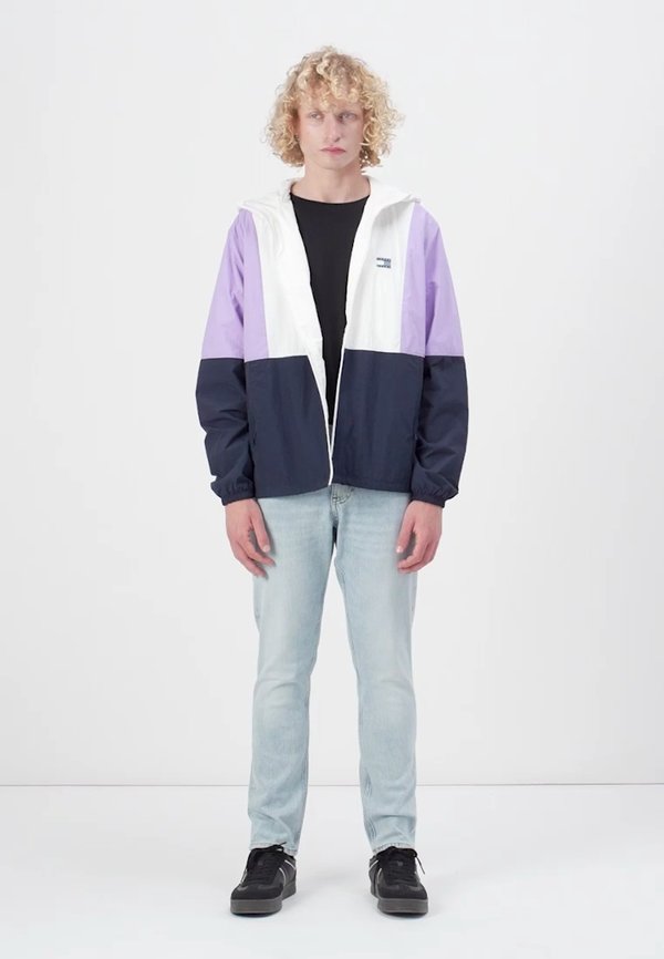 SCANTON - Slim fit jeans - denim ultra light3