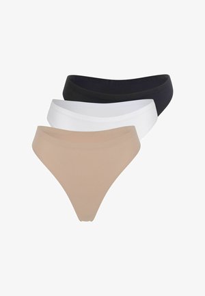 Drie paar stringondergoed in zwart, wit en huidskleur. De stof is soepel met elastische taillebanden en minimale stikdetails.