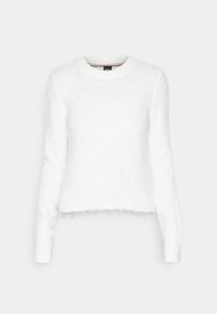 Maglione bianco morbido con maniche lunghe, scollatura rotonda e orlo corto. Caratterizzato da una consistenza soffice e da una leggera frangia nella parte inferiore.
