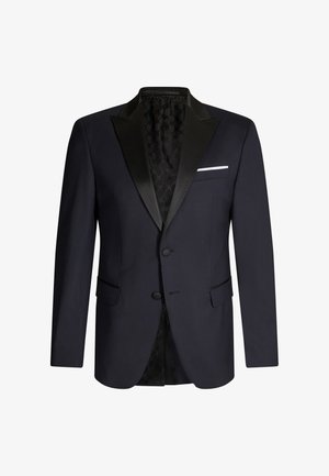 Giacca da smoking blu navy con rever in raso, due tasche frontali, un fazzoletto bianco nel taschino e fodera nera a motivo. Chiusura con due bottoni.