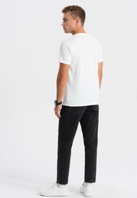 Ombre T-shirts basic - white