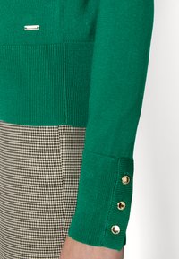 Lindex SWEATER TAYLOR - Camisola - strong green