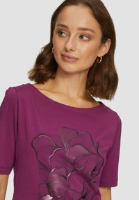 s.Oliver BLACK LABEL Tričko s potlačou - fuchsia