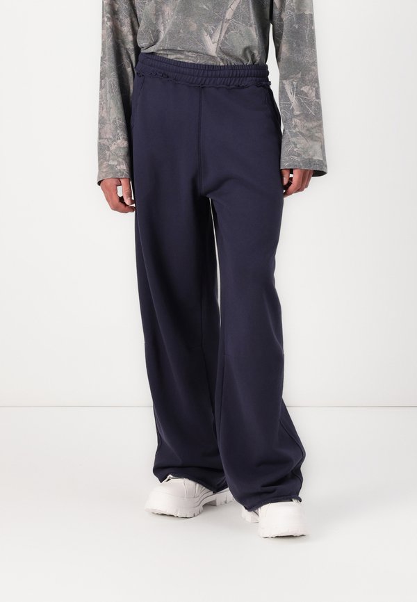 MONSTER UNISEX - Jogginghose