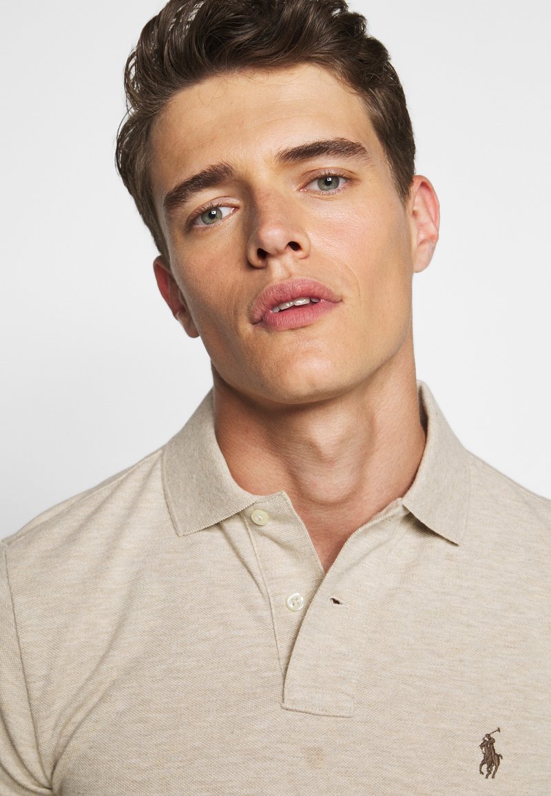 Polo Ralph Lauren CUSTOM SLIM FIT MESH POLO SHIRT - Polo shirt - expedition  dune heather/off-white - Zalando.co.uk