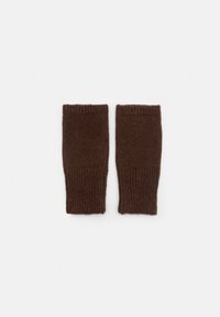 Braune gestrickte Armwärmer mit gerippten Bündchen, weicher Textur und rechteckiger Form, entworfen für Wärme und Komfort.