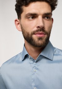 Eterna PERFORMANCE SHIRT - MODERN FIT - Businesshemd - graublau