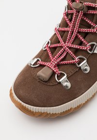 Sorel Botines con cordones - brown