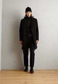 Pier One Snørestøvletter - black