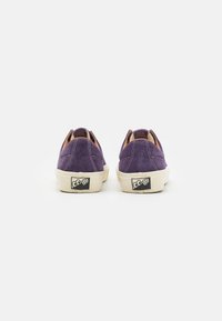 Last Resort AB UNISEX - Sportcipő - logan berry/white