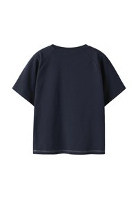 T-shirt bleu marine foncé à manches courtes, col rond et ourlet droit. Fabriqué en coton doux et lisse avec des détails de couture minimalistes.