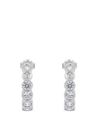 Orecchini d'argento con cinque pietre trasparenti rotonde di dimensioni variabili, con un design elegante e accenti in metallo testurizzato sulla parte superiore.