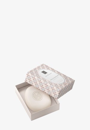 Rituals FACIAL CLEANSING BAR - THE RITUAL OF NAMASTE - VITAMIN E COMPLEX & ALMOND OIL - Zeep