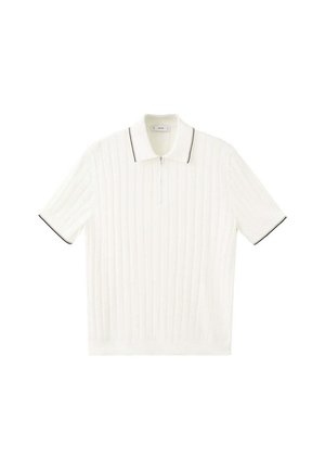 Biele rebrované polo tričko s krátkym rukávom, so zipsovým golierom a tenkým čiernym lemom na golieri a okrajoch rukávov.