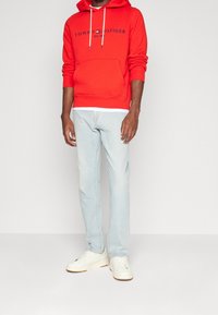 Tommy Hilfiger Bluza z kapturem