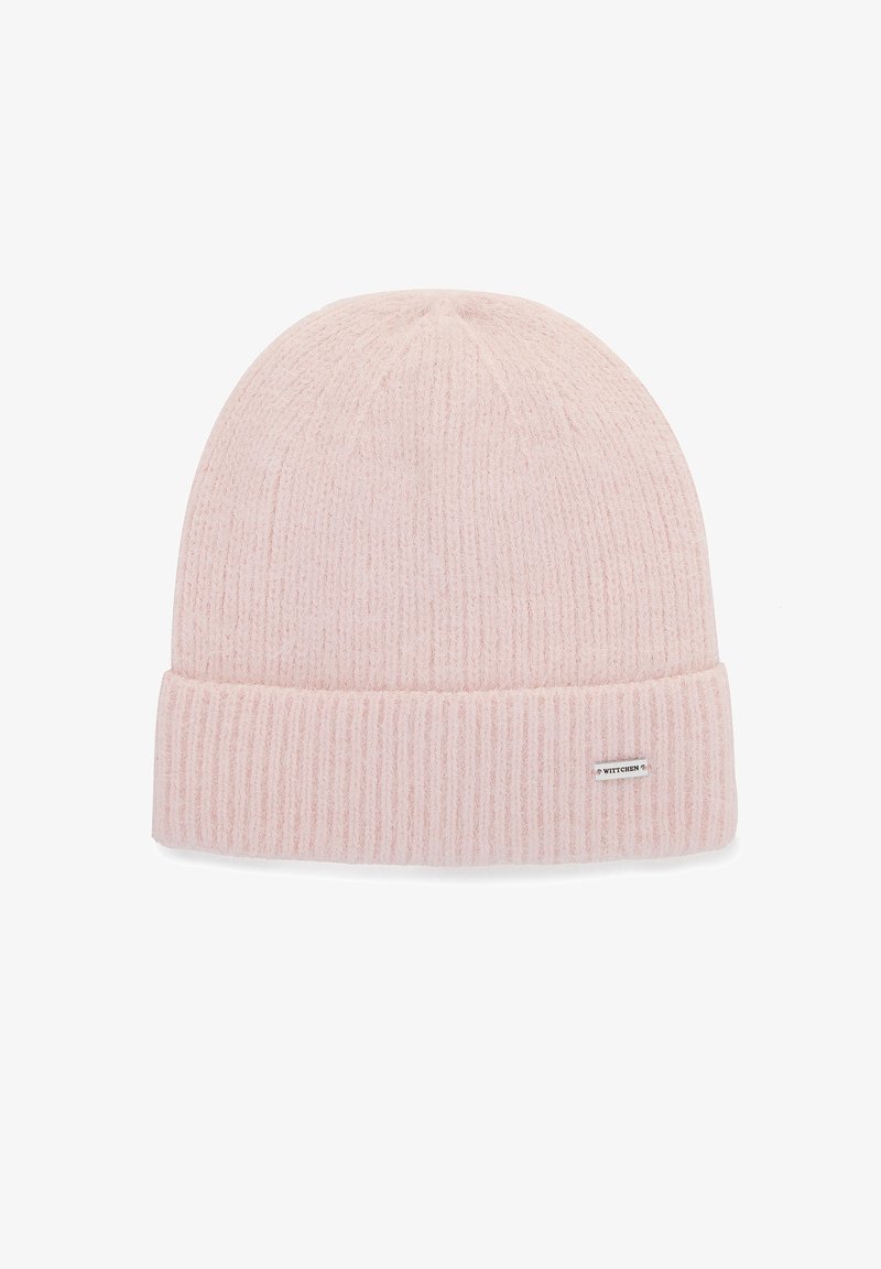Růžová pletená čepice z měkké, texturované tkaniny. Má žebrovaný lem a malou značkovou cedulku na boku. Design s kulatým vrcholem.
