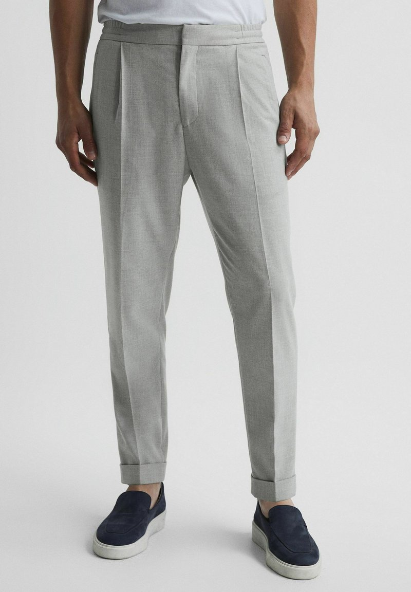 Reiss REGULAR FIT - BRIGHTON WITH TURN UPS - Chino - soft grey