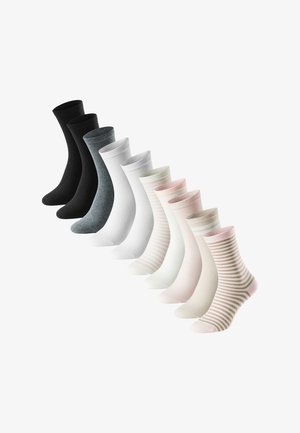 Ensemble de dix chaussettes de couleurs variées : noir, gris, blanc, rose pâle, vert clair, avec des motifs rayés sur certaines. Tissu lisse, longueur mi-mollet.