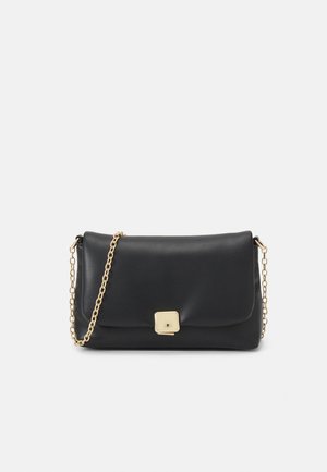 Clutches - black