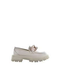 Gai beidzīgo čību slaidās kurpes, kas izgatavotas no gludas ādas, ar dekoratīvu loku un biezu, teksturētu off-white zoli ar rievotu rakstu.