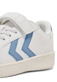 Hummel DERBY - Träningsskor - faded denim