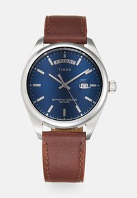 Selezionato, brown